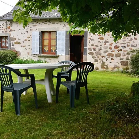 Casa vacanze Anglards-de-salers, 3 Pieces, 4 Personnes - Fr-1-742-4 Anglards-de-Salers