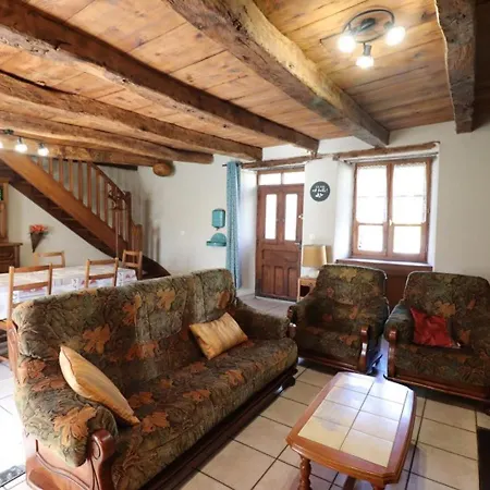 Anglards-de-salers, 3 Pieces, 4 Personnes - Fr-1-742-4 Casa vacanze